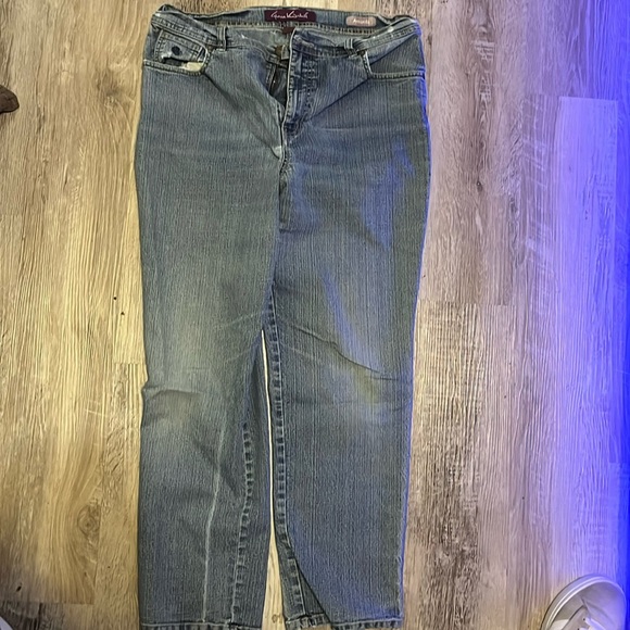 Gloria Vanderbilt Denim - Gloria Vanderbilt jeans